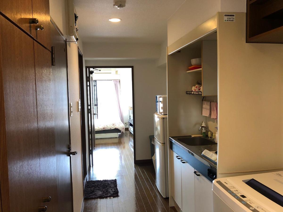 駅南うちやまビル1 Apartment Fukuoka  Bagian luar foto